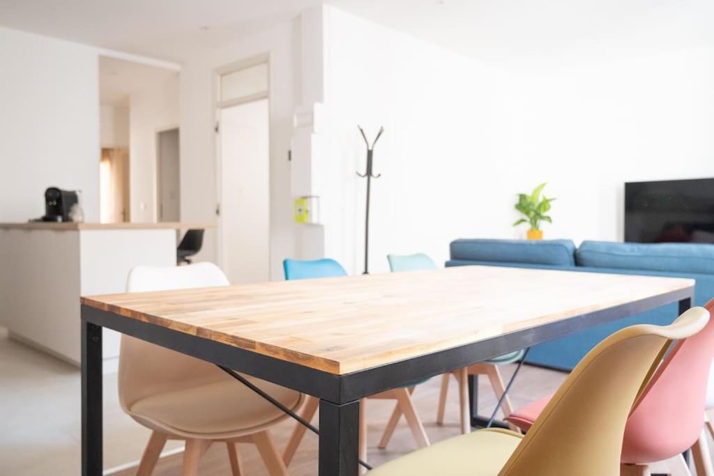 Lou Cabanot - Appartement Lumineux 3 Chambres - Parking Gratuit Beziers Exterior photo