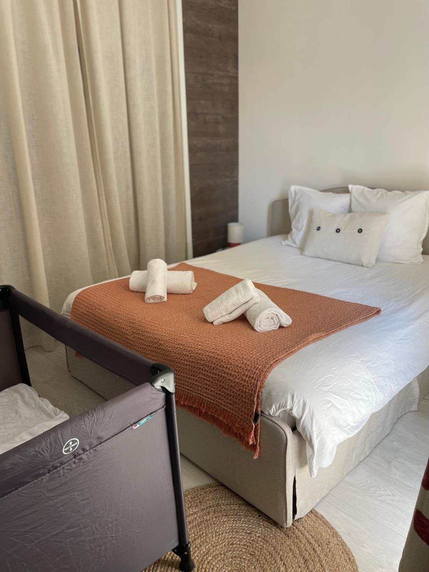 Lou Cabanot - Appartement Lumineux 3 Chambres - Parking Gratuit Beziers Exterior photo