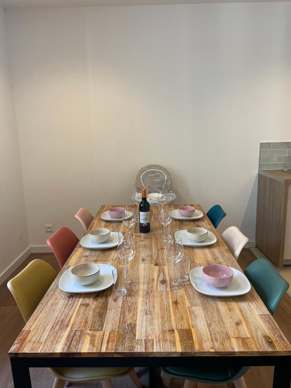 Lou Cabanot - Appartement Lumineux 3 Chambres - Parking Gratuit Beziers Exterior photo